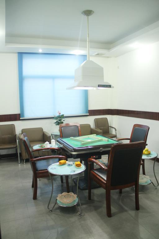 Yuyao Yonghegong Hotel Екстер'єр фото