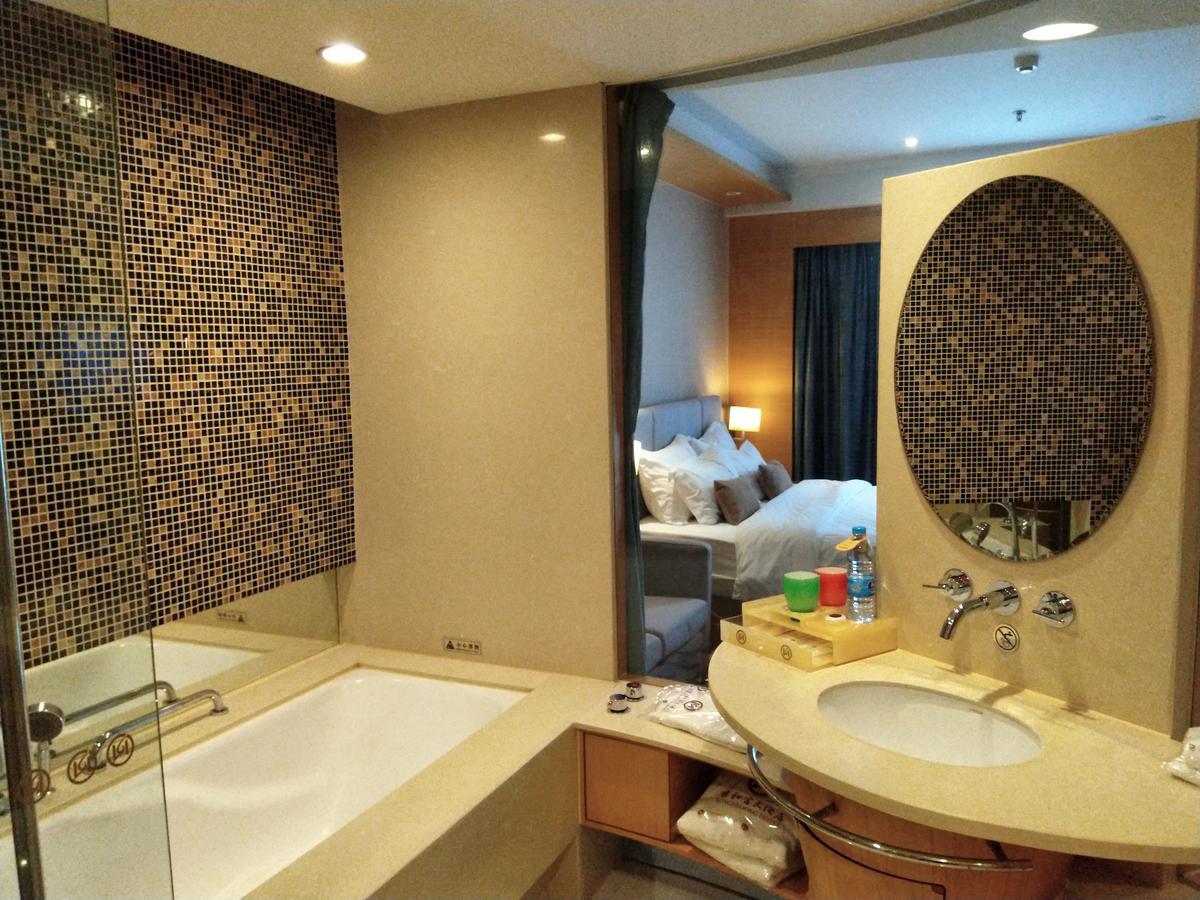 Yuyao Yonghegong Hotel Екстер'єр фото