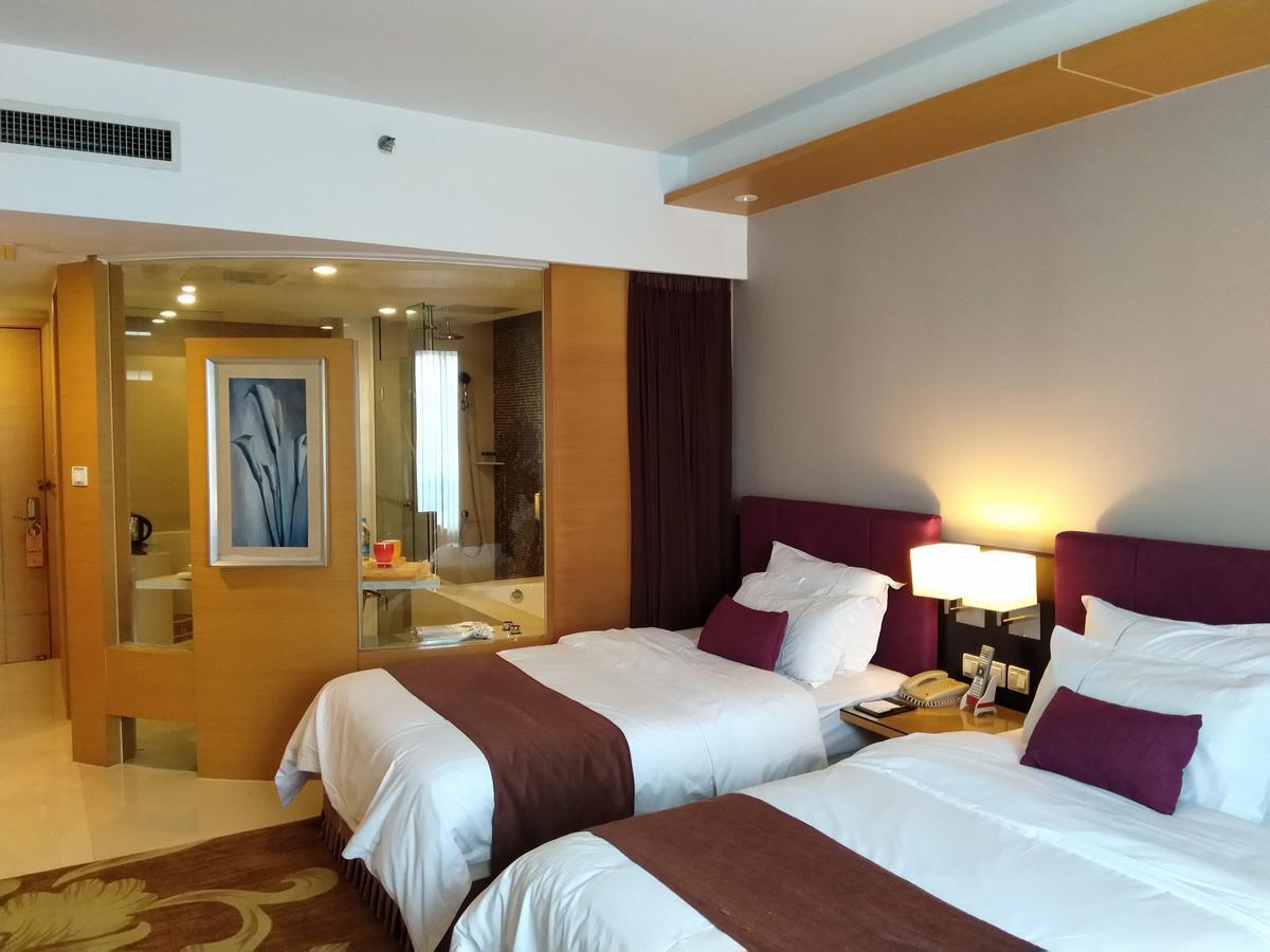 Yuyao Yonghegong Hotel Екстер'єр фото