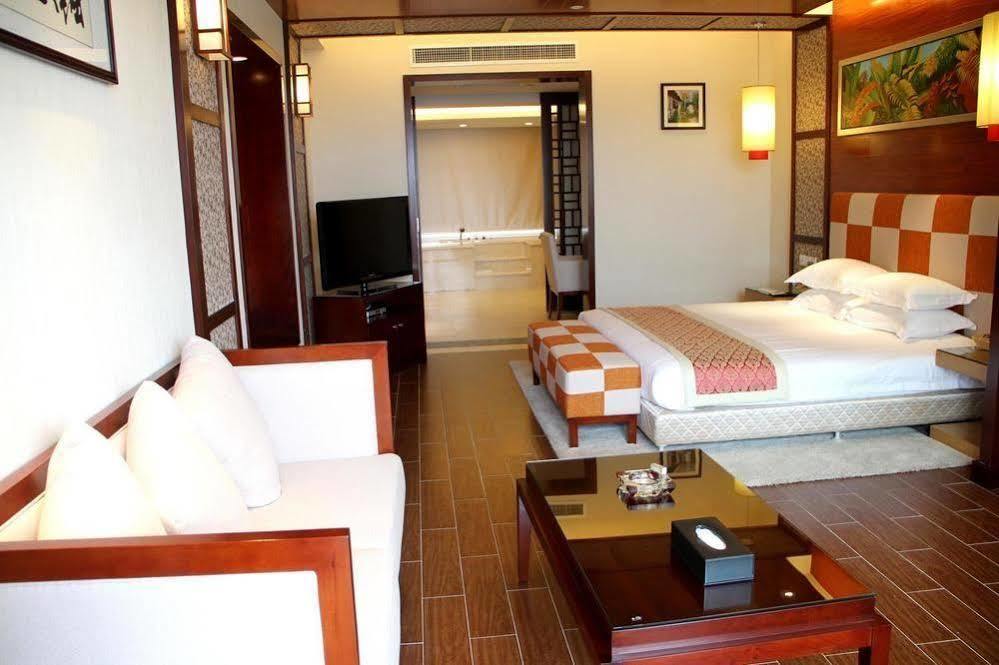 Yuyao Yonghegong Hotel Екстер'єр фото